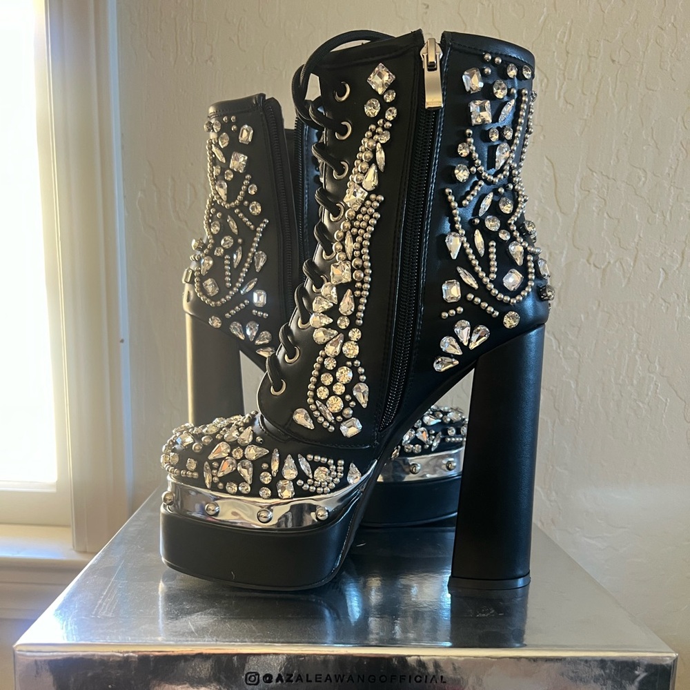 Azalea Wang Black Rhinestone Heeled Boots NIB